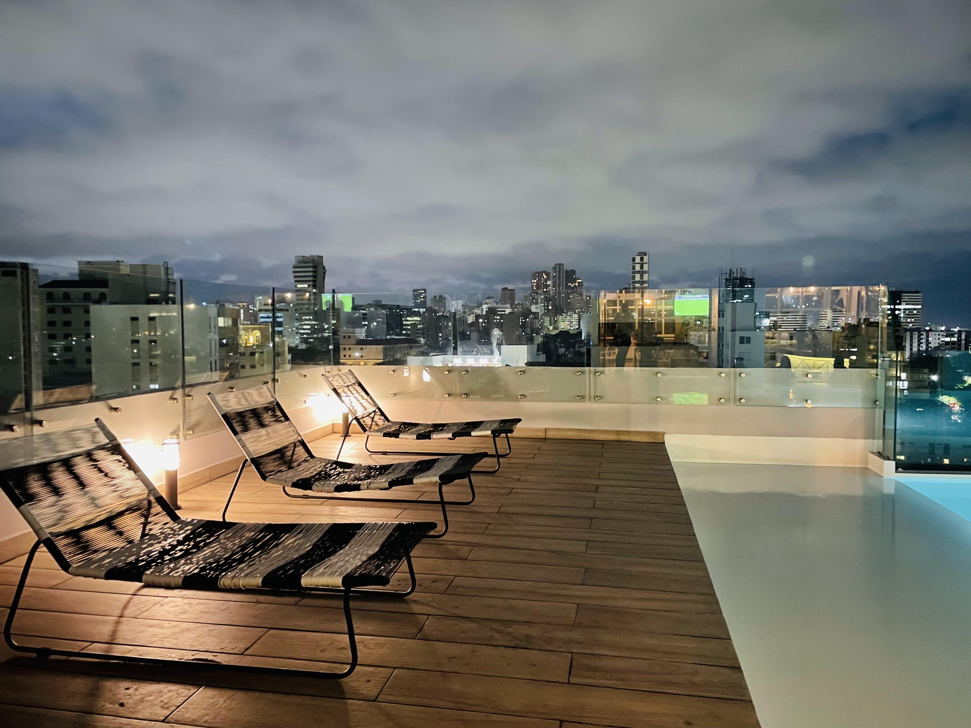 Faranda Collection Barranquilla, A Member Of Radisson Individuals Otel Barranquilla  Dış mekan fotoğraf Rooftop pool at the W San Francisco